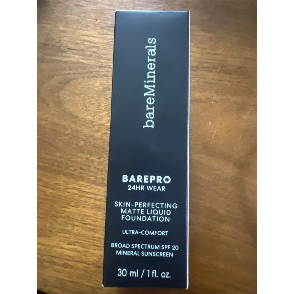 bareMinerals BAREPRO 24HR Matte Liquid Foundation LIGHT 25 COOL Exp. 03/27